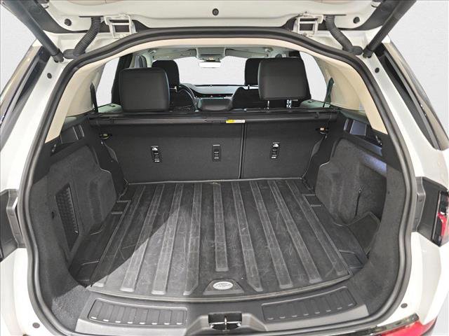 Used 2024 Land Rover Discovery Sport S image 13