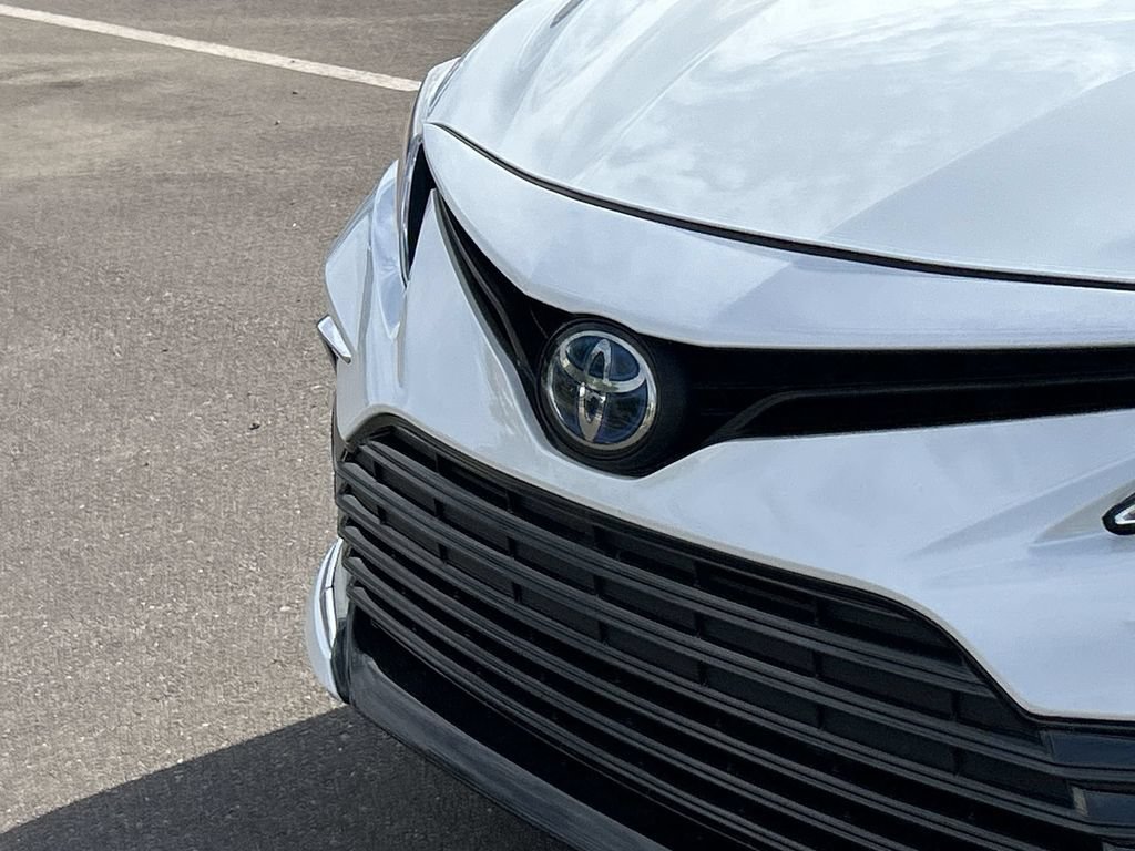 Used 2022 Toyota Camry XLE FWD image 31