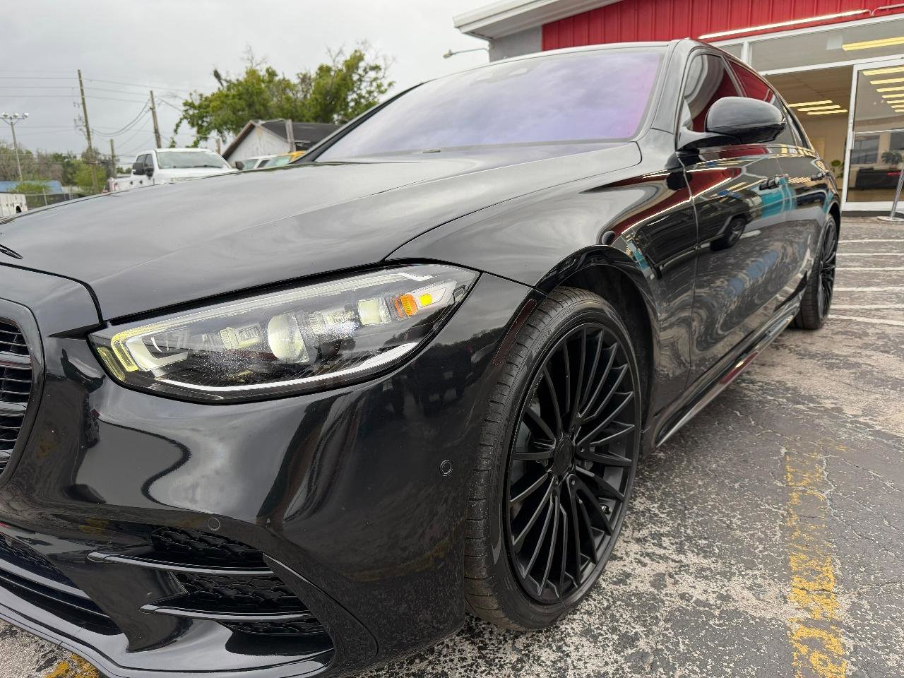 Used 2022 Mercedes-Benz S 580 4MATIC Sedan image 4