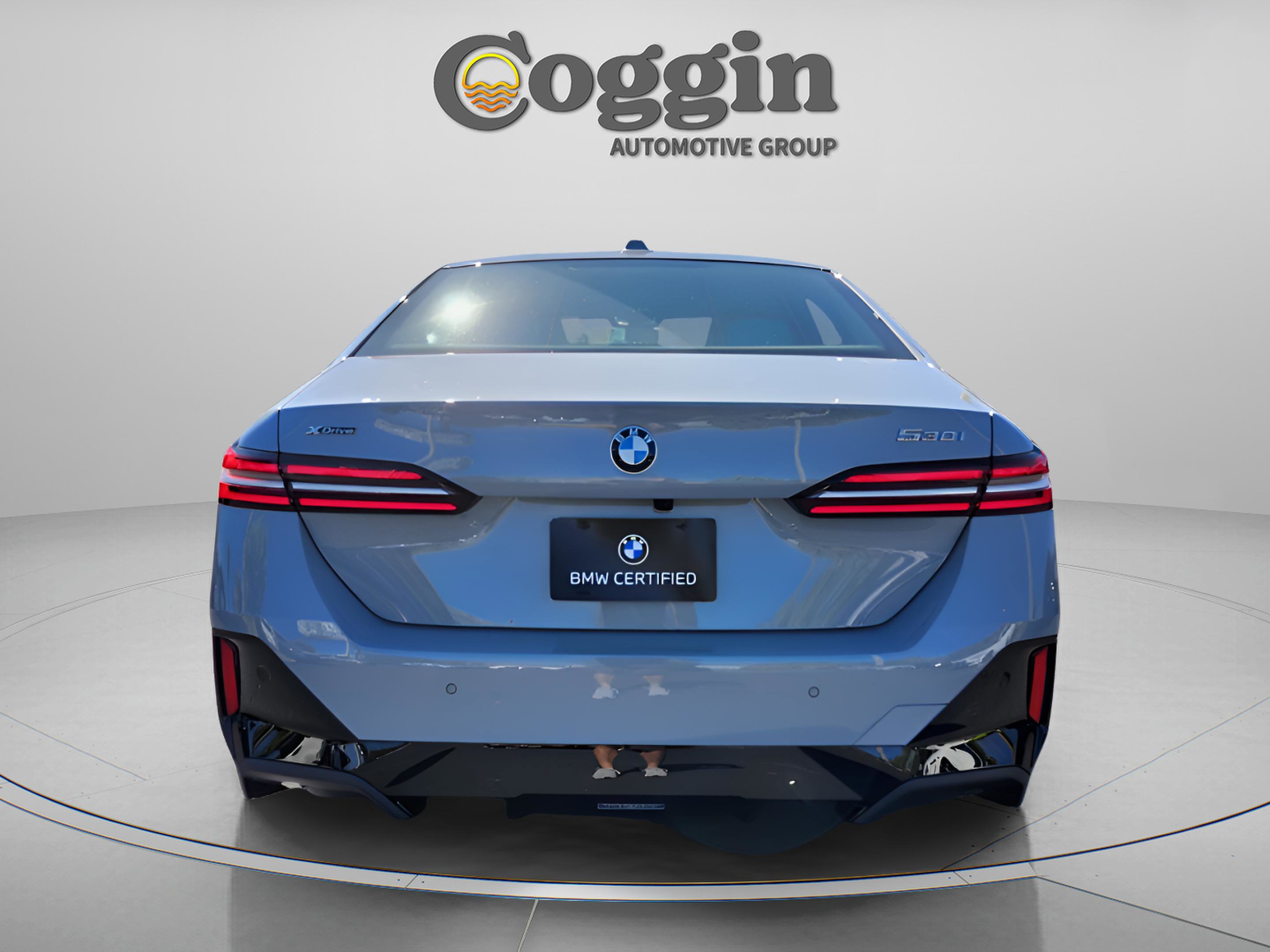 Certified 2026 BMW 530i xDrive w/ M Sport Package image 5