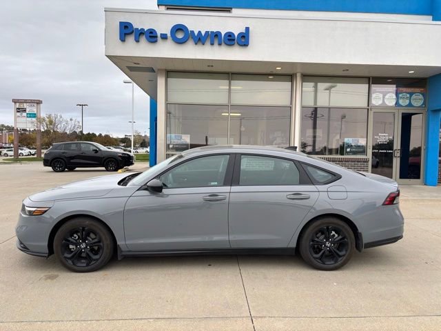 Certified 2025 Honda Accord SE image 8