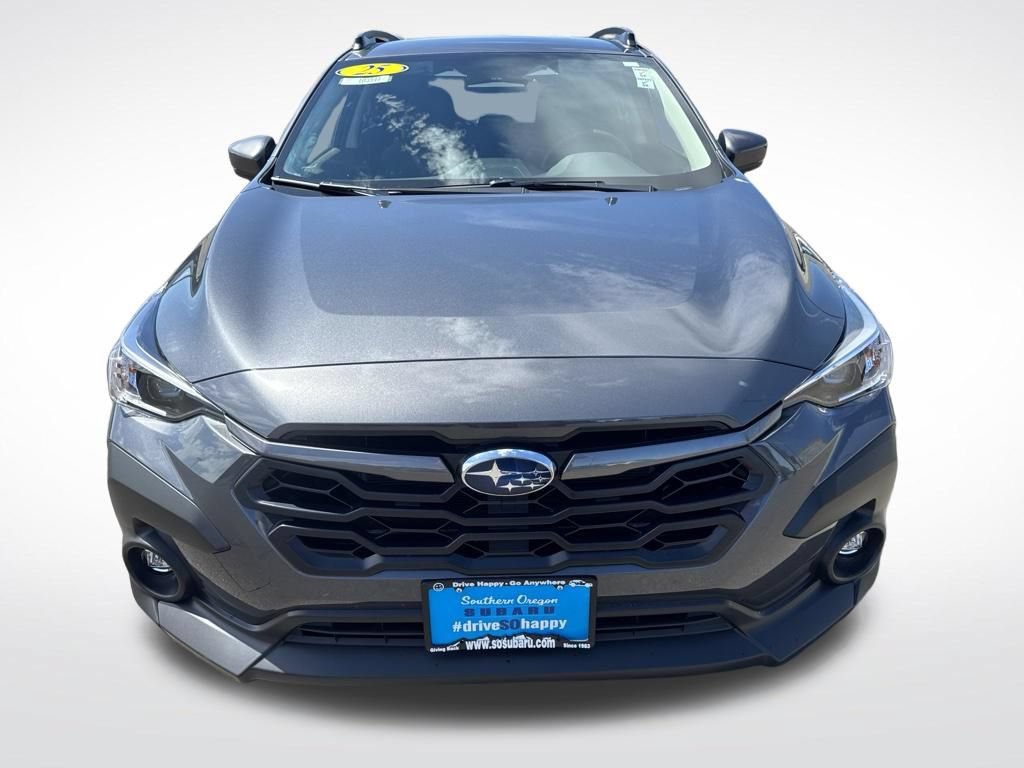 Used 2025 Subaru Crosstrek 2.5i Premium AWD/4WD image 2