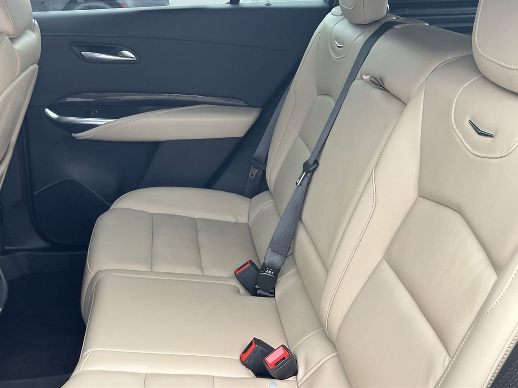 Certified 2024 Cadillac XT4 Premium Luxury image 17