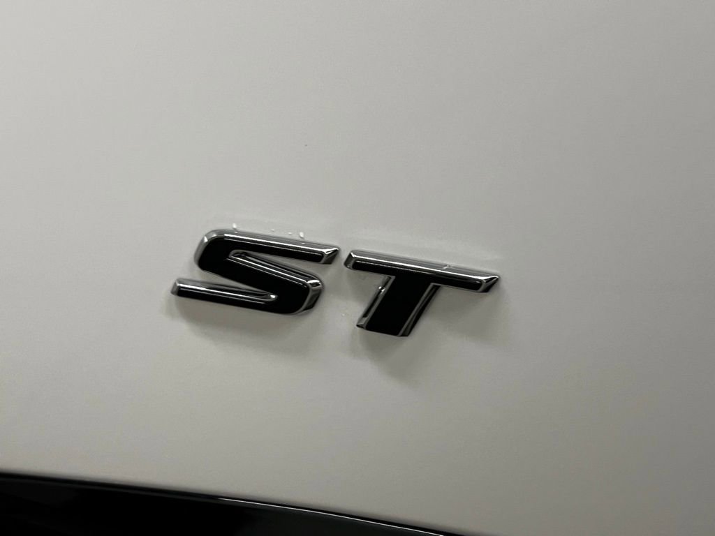 New 2026 Buick Envision Sport Touring image 34