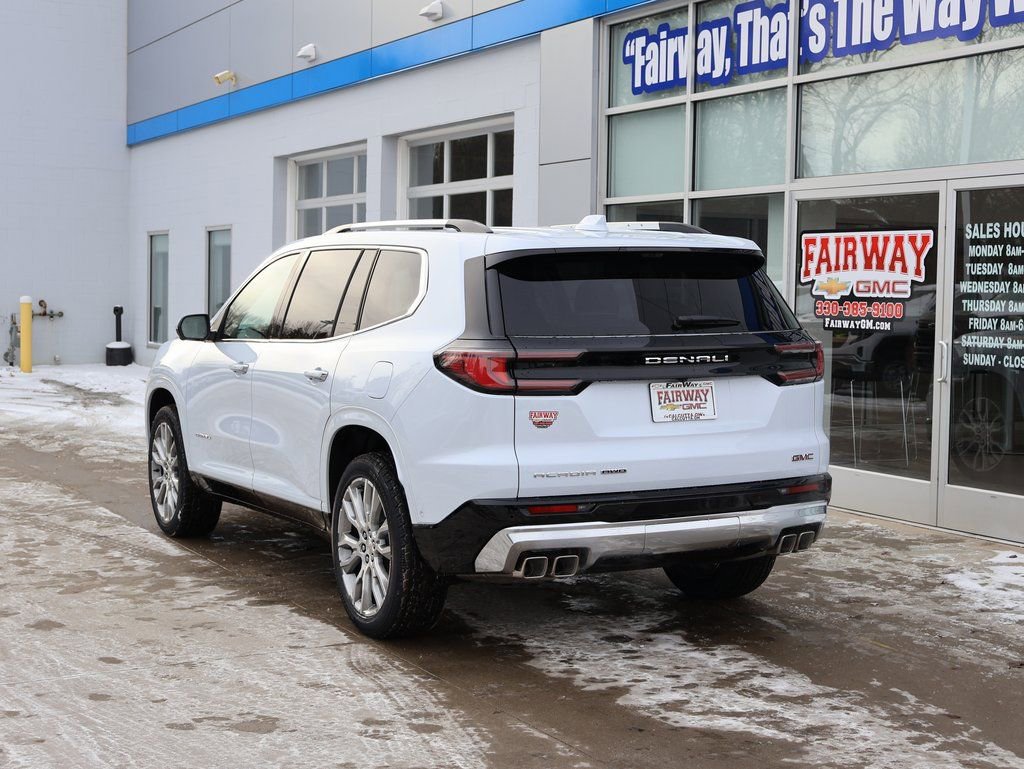 New 2026 GMC Acadia Denali w/ Super Cruise Package image 8