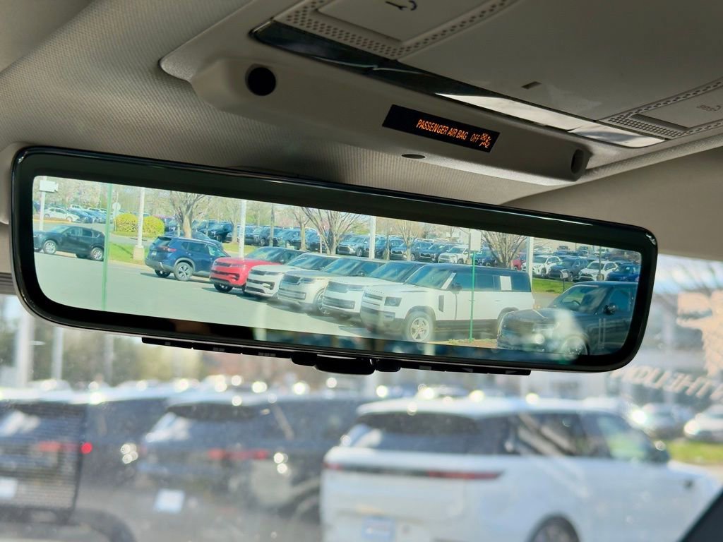 Used 2021 Land Rover Defender 110 image 15