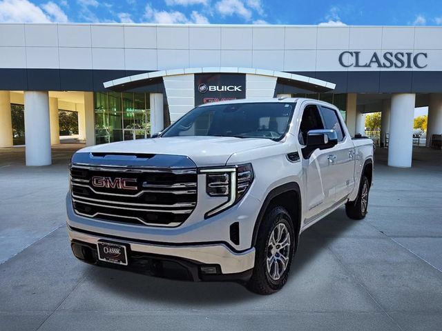Used 2025 GMC Sierra 1500 SLT RWD image 3