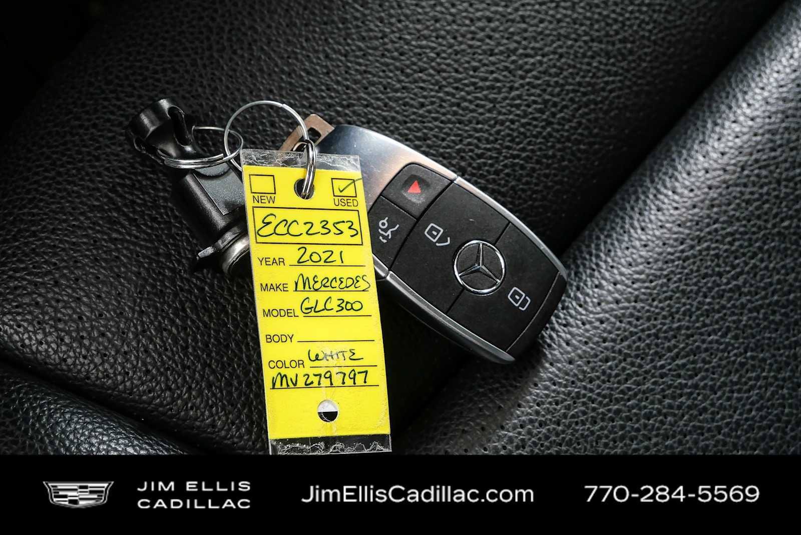 Used 2021 Mercedes-Benz GLC 300 4MATIC w/ Multimedia Package image 38