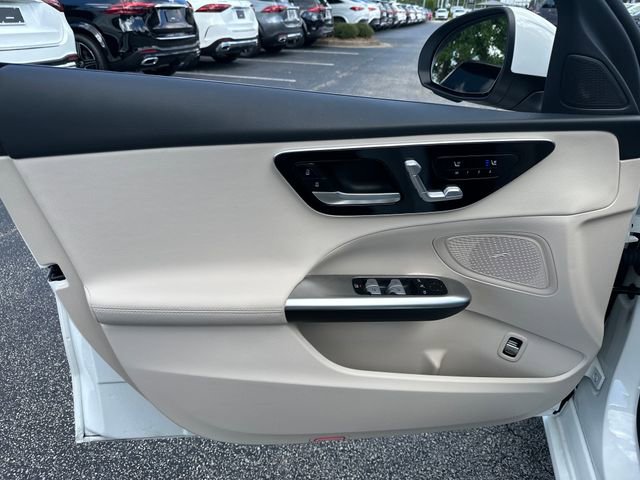 Used 2025 Mercedes-Benz C 300 Sedan image 19