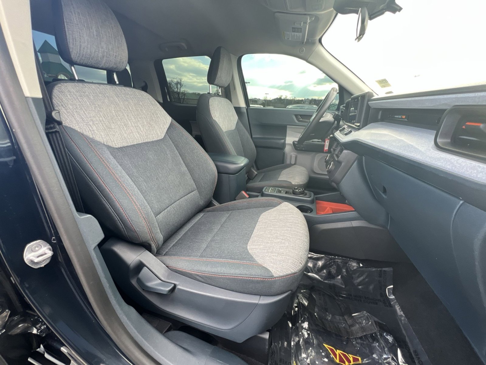 Certified 2022 Ford Maverick XLT w/ Equipment Group 300A Standard image 25