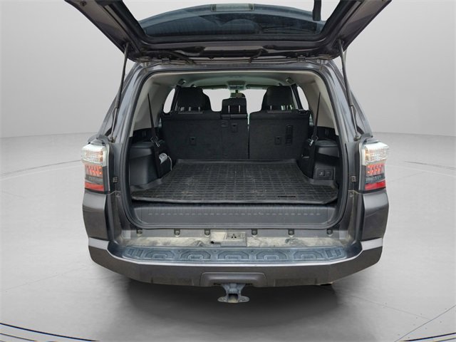 Used 2018 Toyota 4Runner SR5 Premium image 10