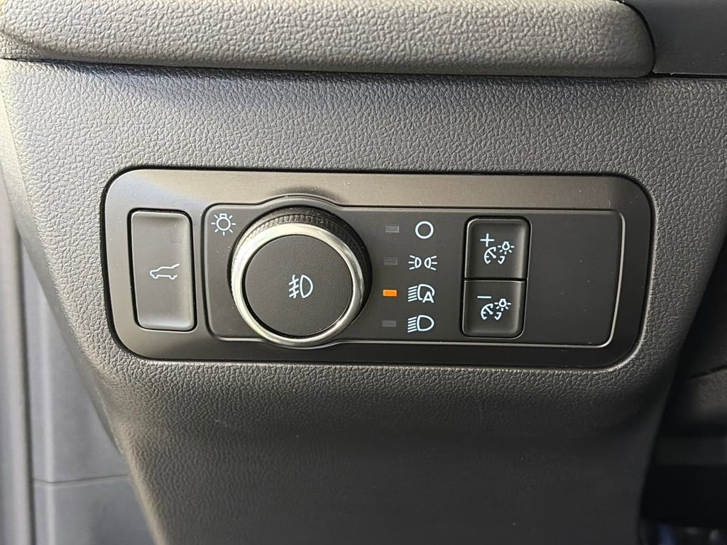 Used 2025 Ford Escape ST-Line Select image 24