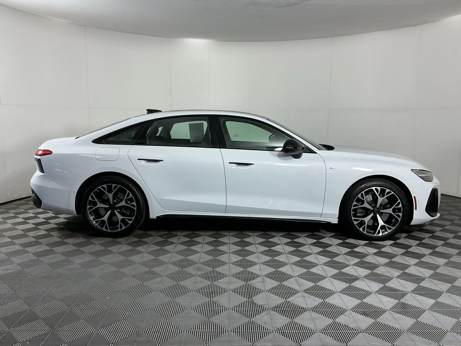 Used 2026 Audi A6 Premium Plus AWD/4WD image 9