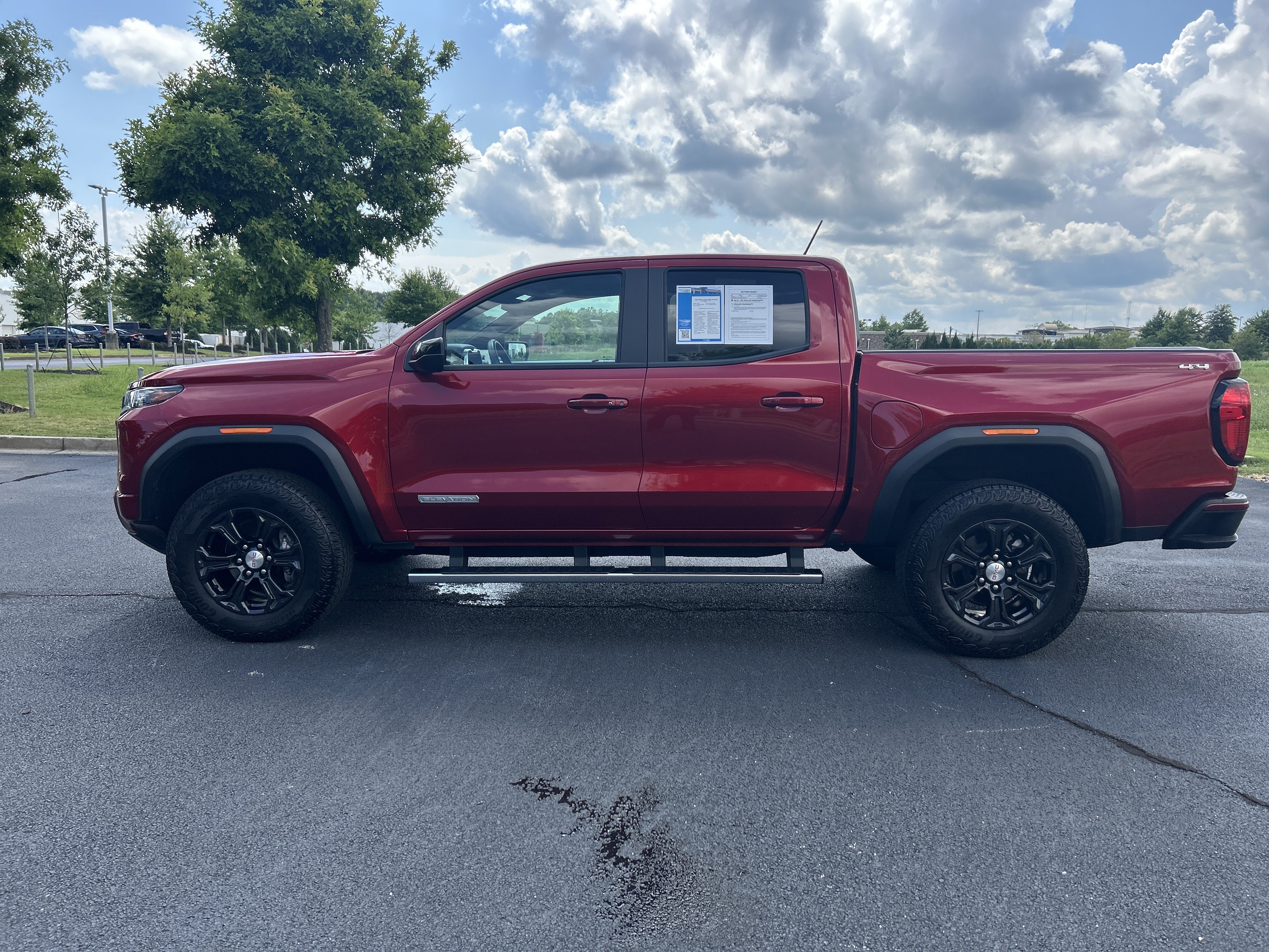 Used 2024 GMC Canyon Elevation w/ Convenience Package AWD/4WD image 6