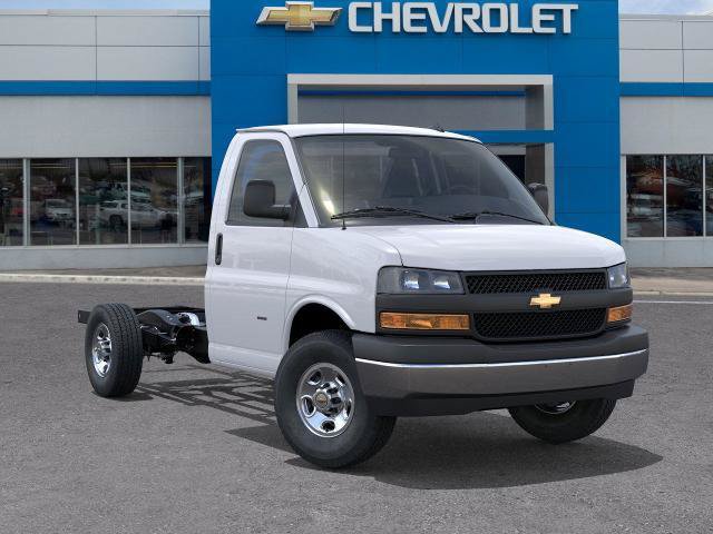 New 2026 Chevrolet Express 3500 w/ Power Convenience Package RWD image 34