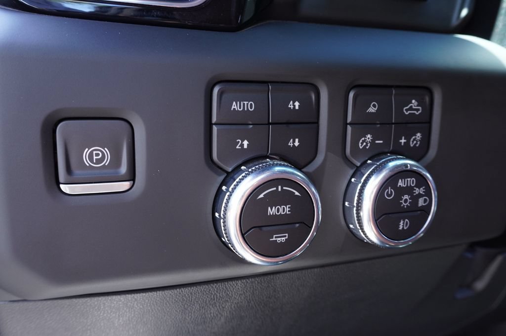 Certified 2024 GMC Sierra 3500 Denali Ultimate AWD/4WD image 19