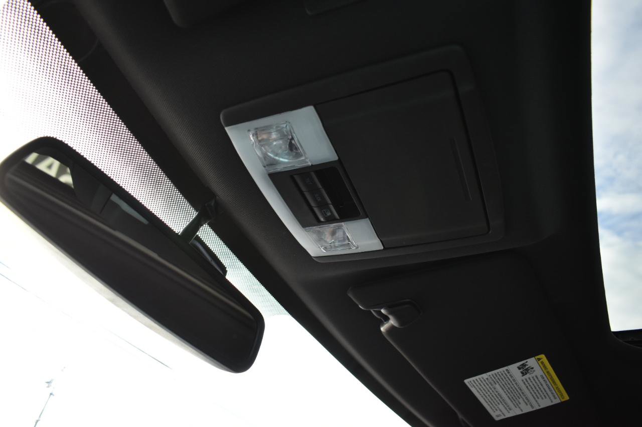 Used 2012 Ford F150 Platinum image 45