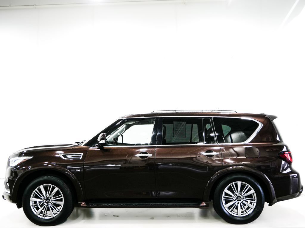 Used 2018 INFINITI QX80 4WD w/ Driver Assistance Package image 6