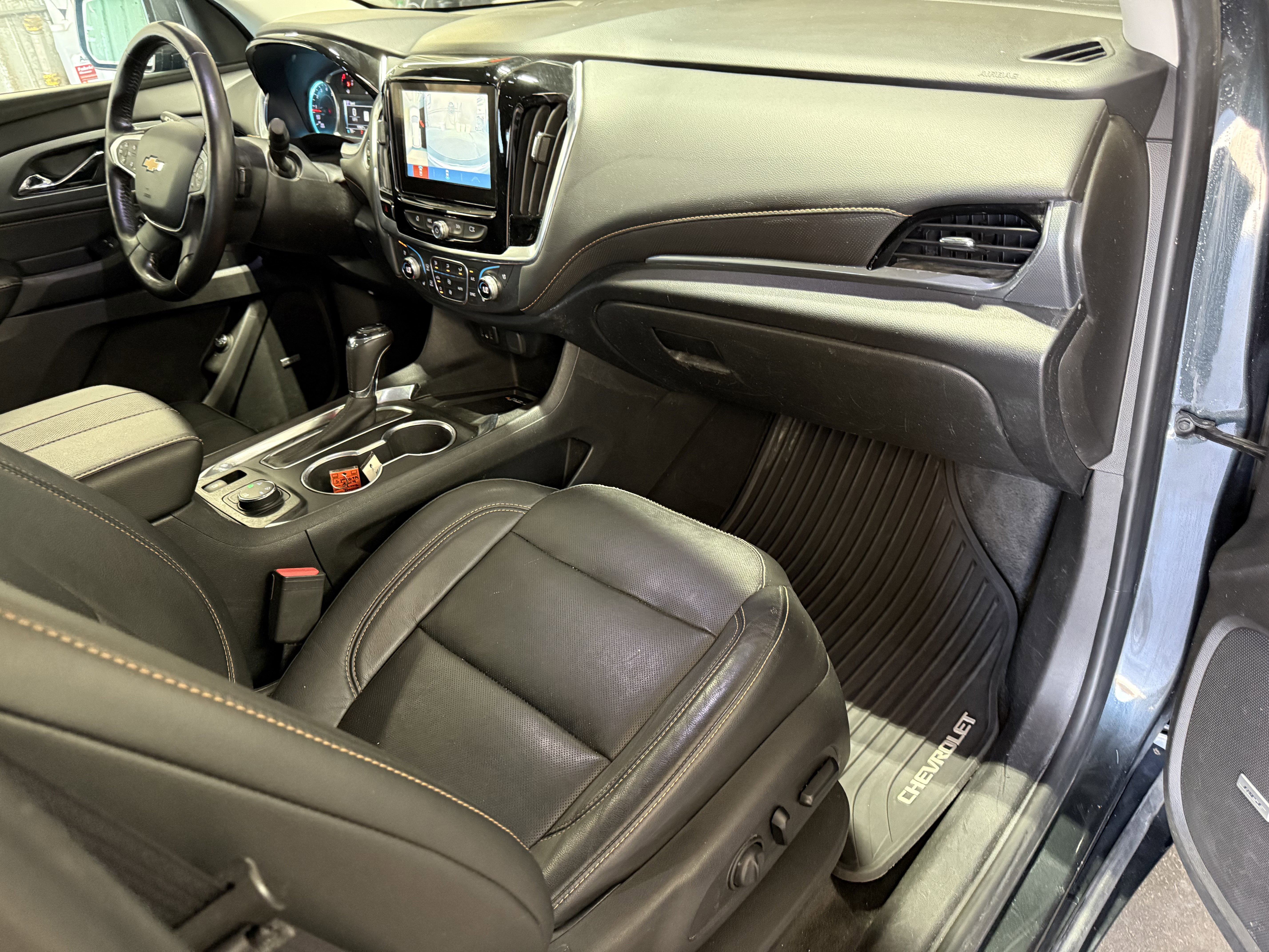 Used 2019 Chevrolet Traverse Premier image 27