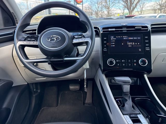 Used 2023 Hyundai Tucson SE image 21
