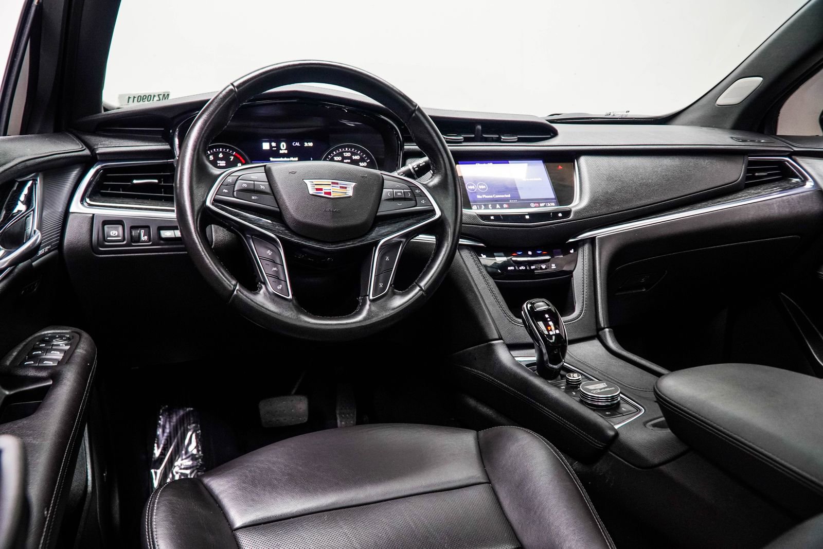 Used 2021 Cadillac XT5 Premium Luxury FWD image 5