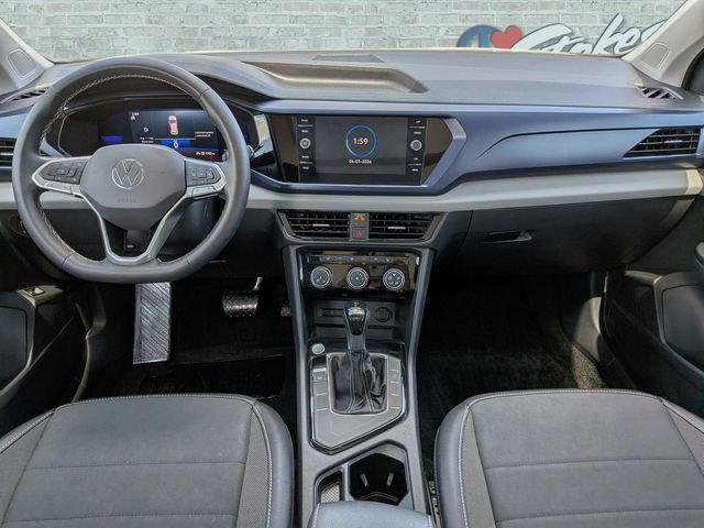 Used 2023 Volkswagen Taos SE w/ Panoramic Sunroof Package image 15