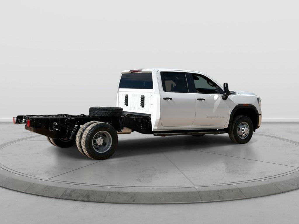 New 2026 GMC Sierra 3500 Pro w/ Convenience Package RWD image 8
