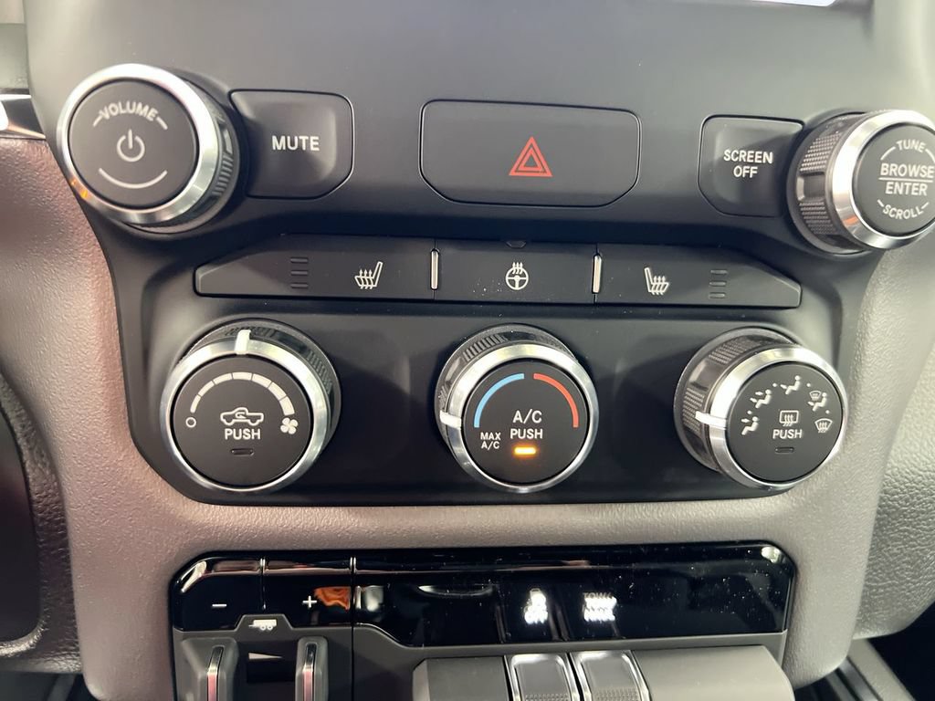 Used 2024 RAM 1500 Big Horn AWD/4WD image 15