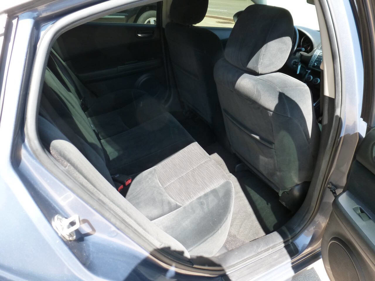 Used 2010 MAZDA MAZDA6 i Touring FWD image 12