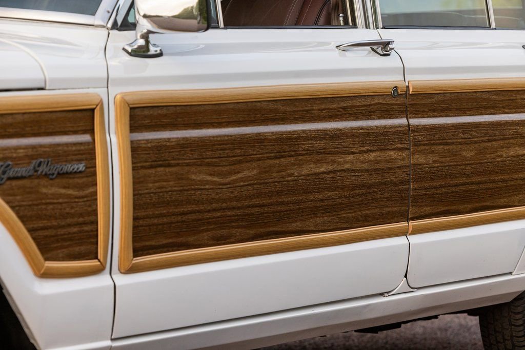 Used 1989 Jeep Grand Wagoneer AWD/4WD image 84