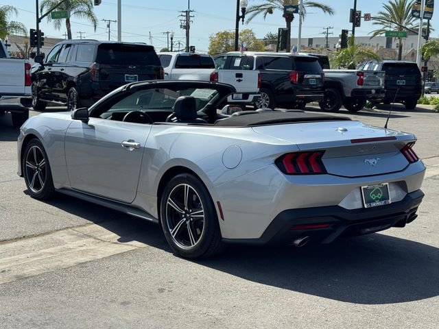 Used 2025 Ford Mustang EcoBoost image 2