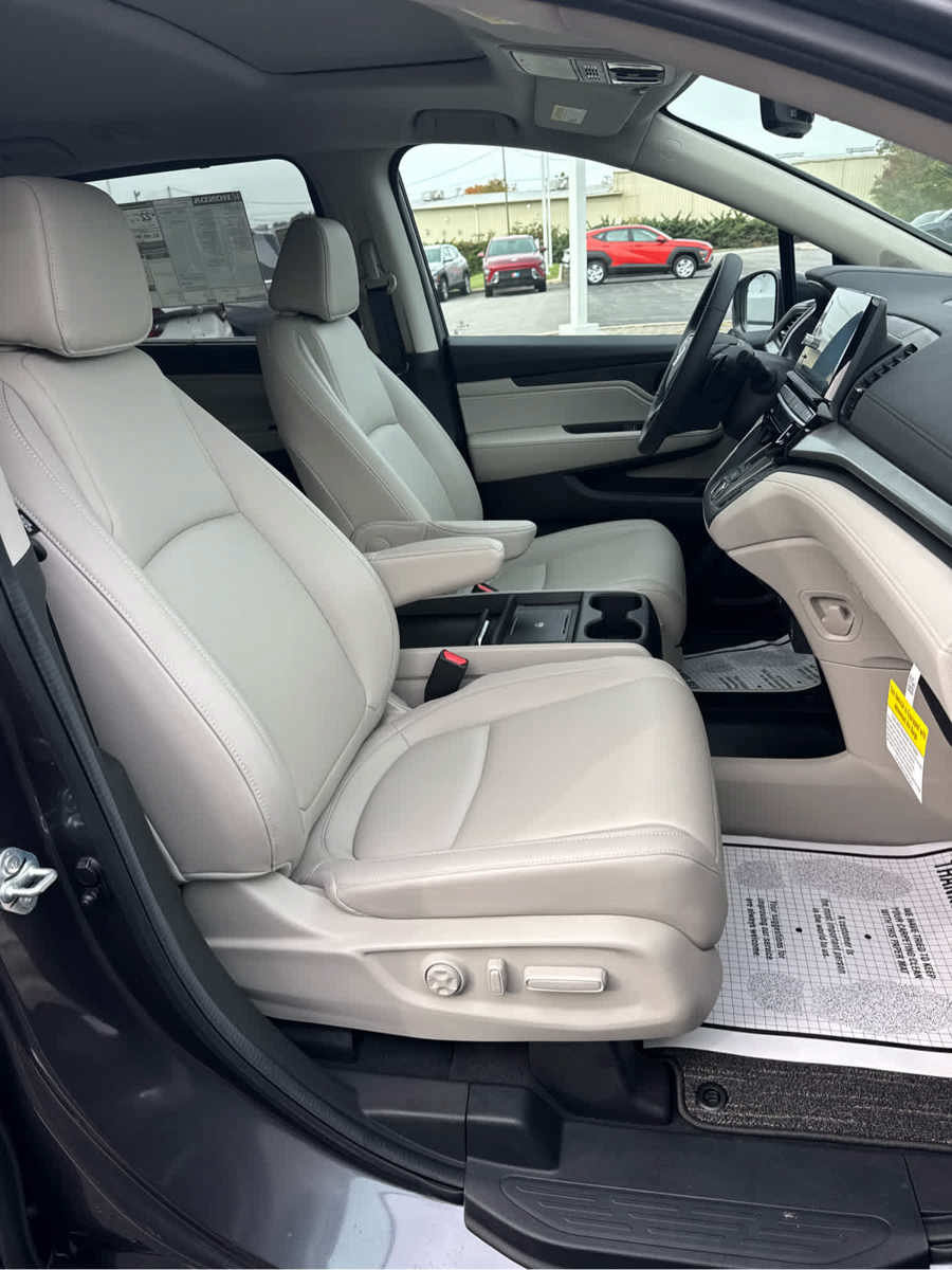 New 2027 Honda Odyssey EX-L image 22