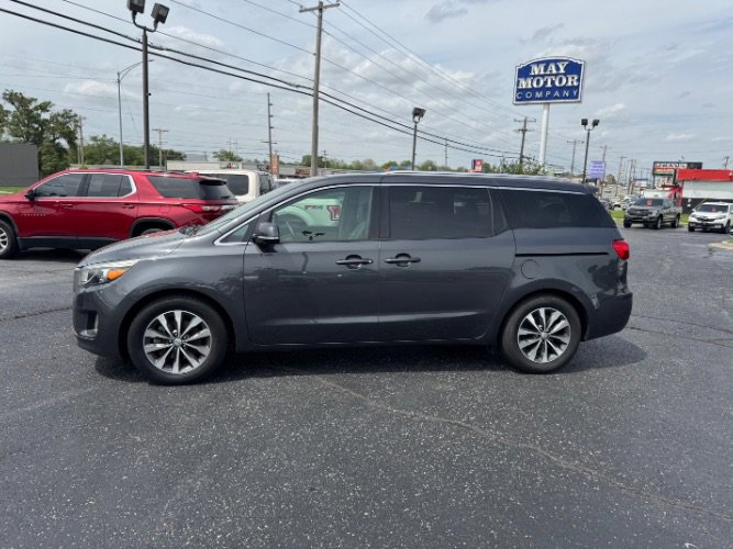 Used 2016 Kia Sedona SX image 2