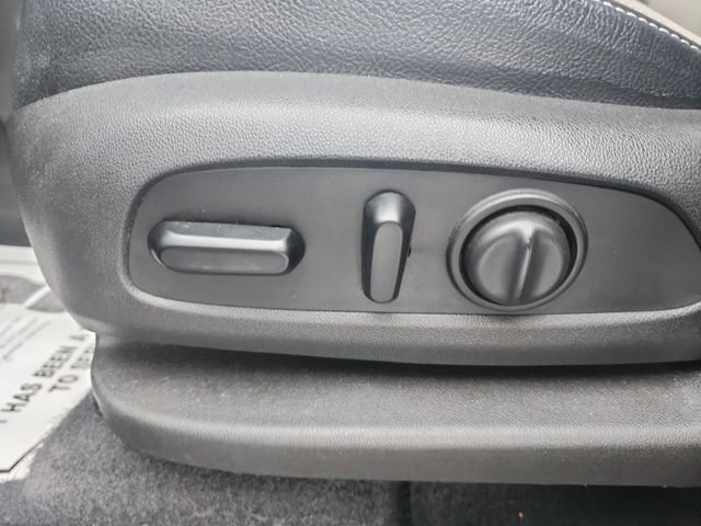 Used 2020 Chevrolet Equinox LT image 15