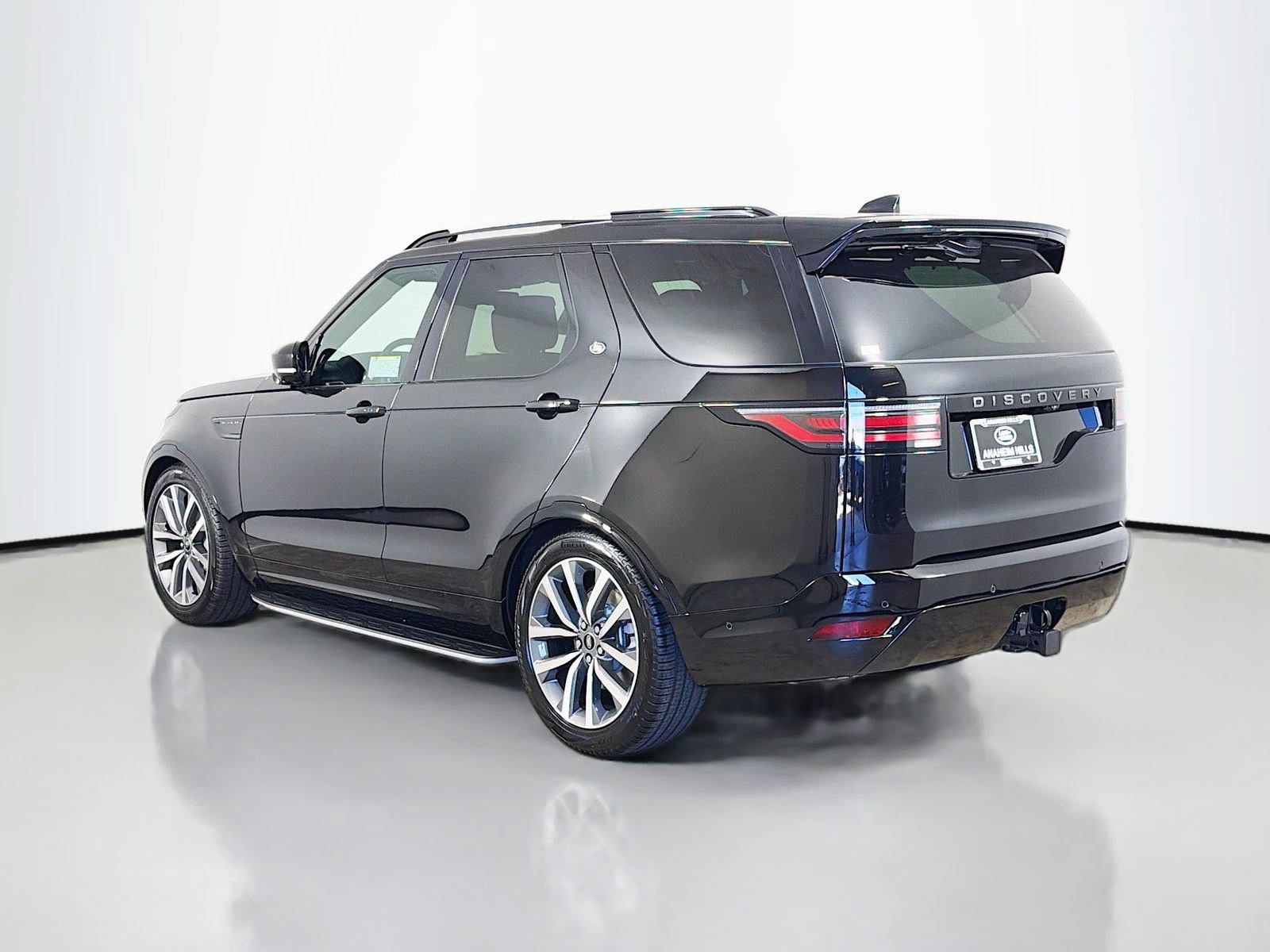 New 2026 Land Rover Discovery Dynamic SE AWD/4WD image 3