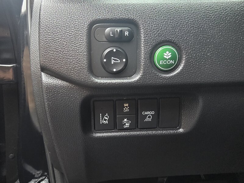 Used 2025 Honda Ridgeline RTL image 13