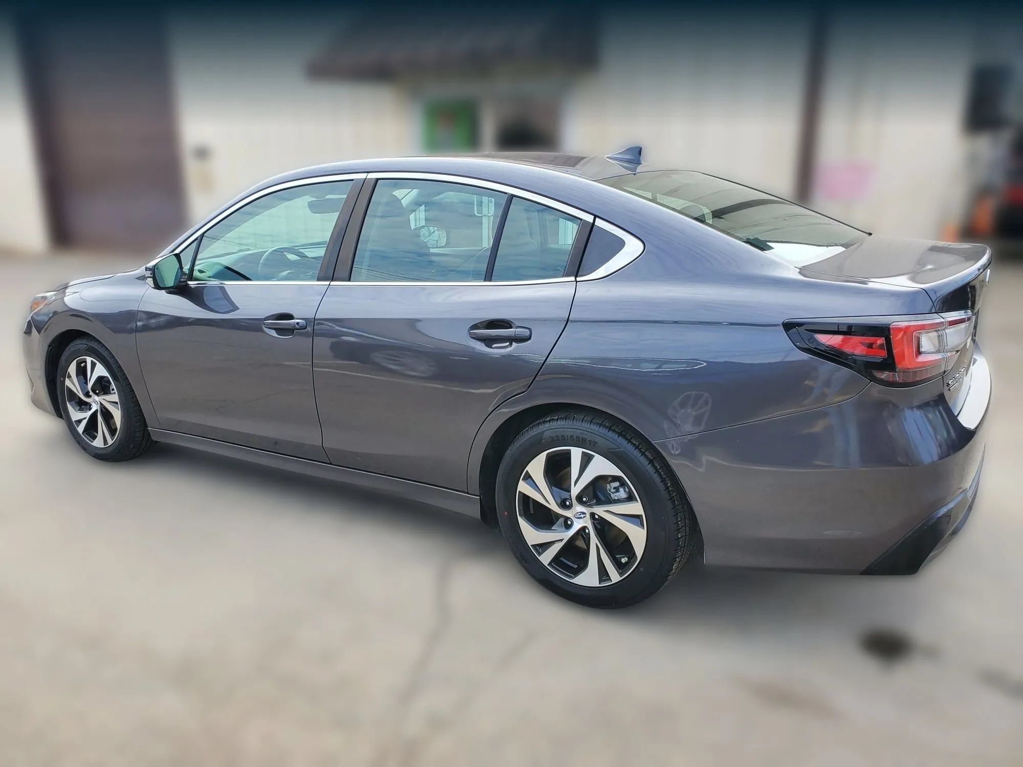 Used 2021 Subaru Legacy Premium w/ Popular Package #1 AWD/4WD image 4