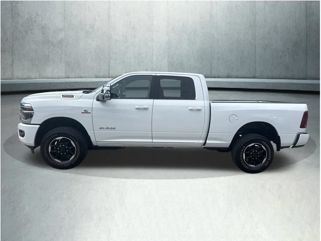 Used 2026 RAM 2500 Laramie AWD/4WD image 2