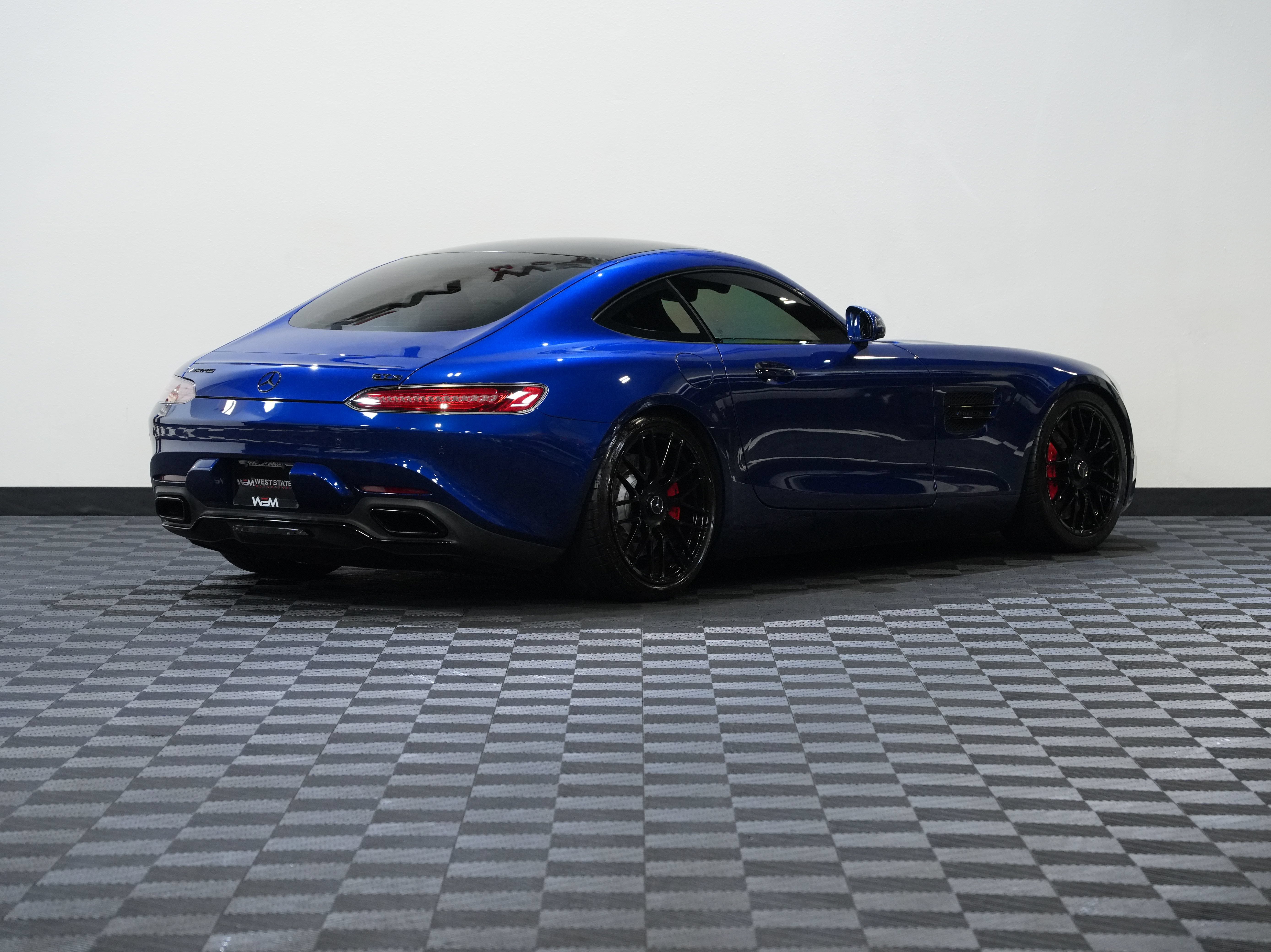 Used 2016 Mercedes-Benz AMG GT S image 6