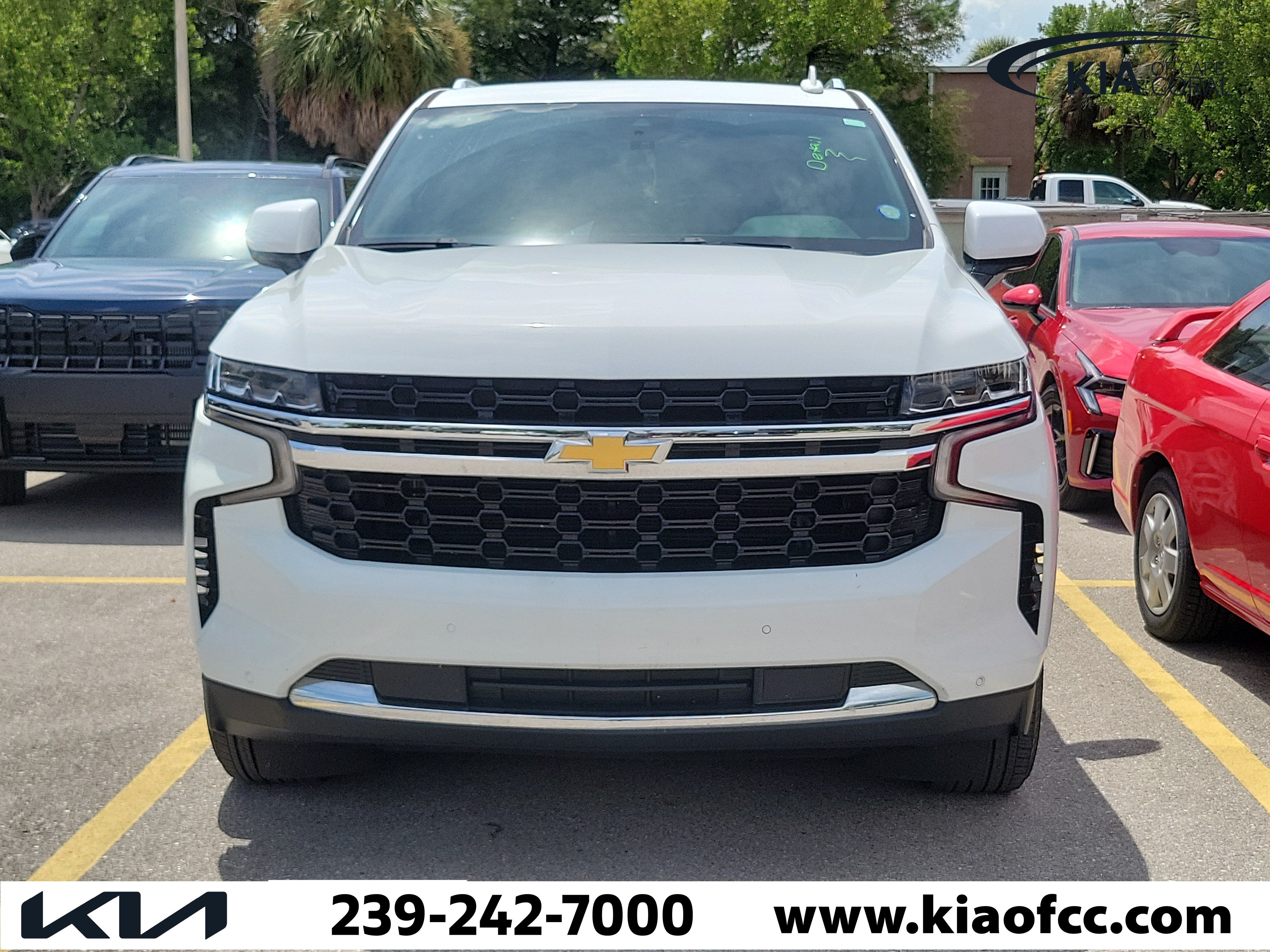 Used 2023 Chevrolet Tahoe LS RWD image 2