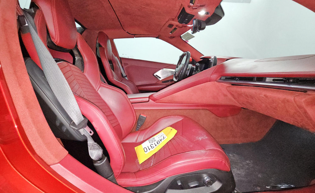Used 2021 Chevrolet Corvette Stingray Premium Conv w/ Z51 Performance Package RWD image 12