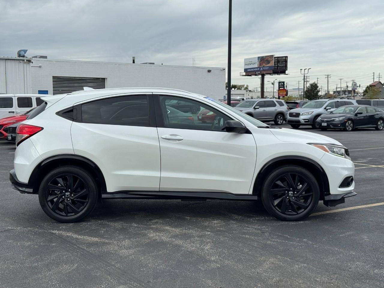 Certified 2022 Honda HR-V Sport image 2