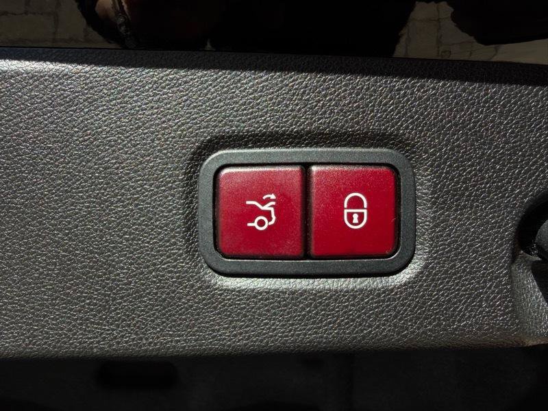 Used 2014 Mercedes-Benz CLS 550 image 21