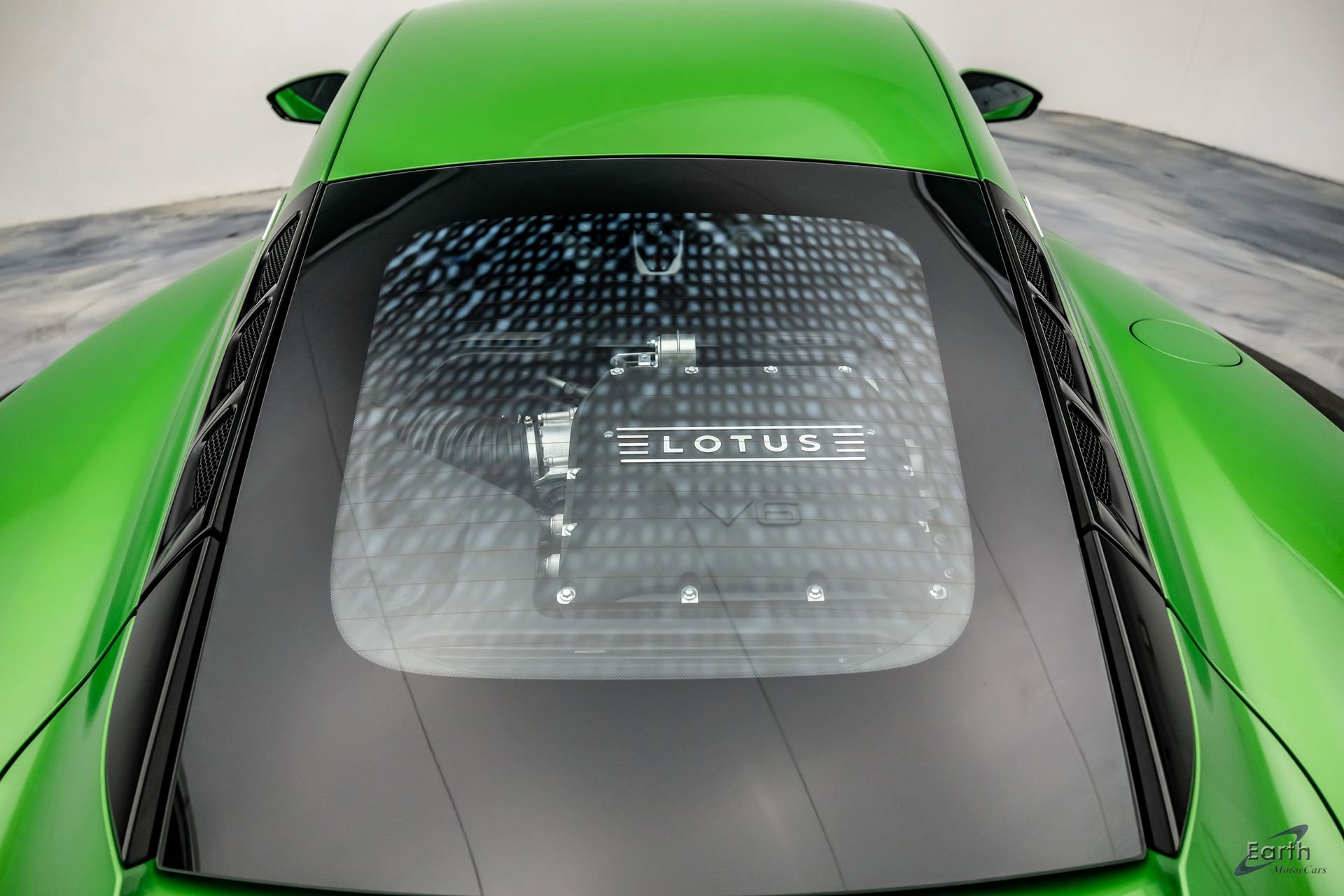 New 2026 Lotus Emira V6 SE RWD image 38