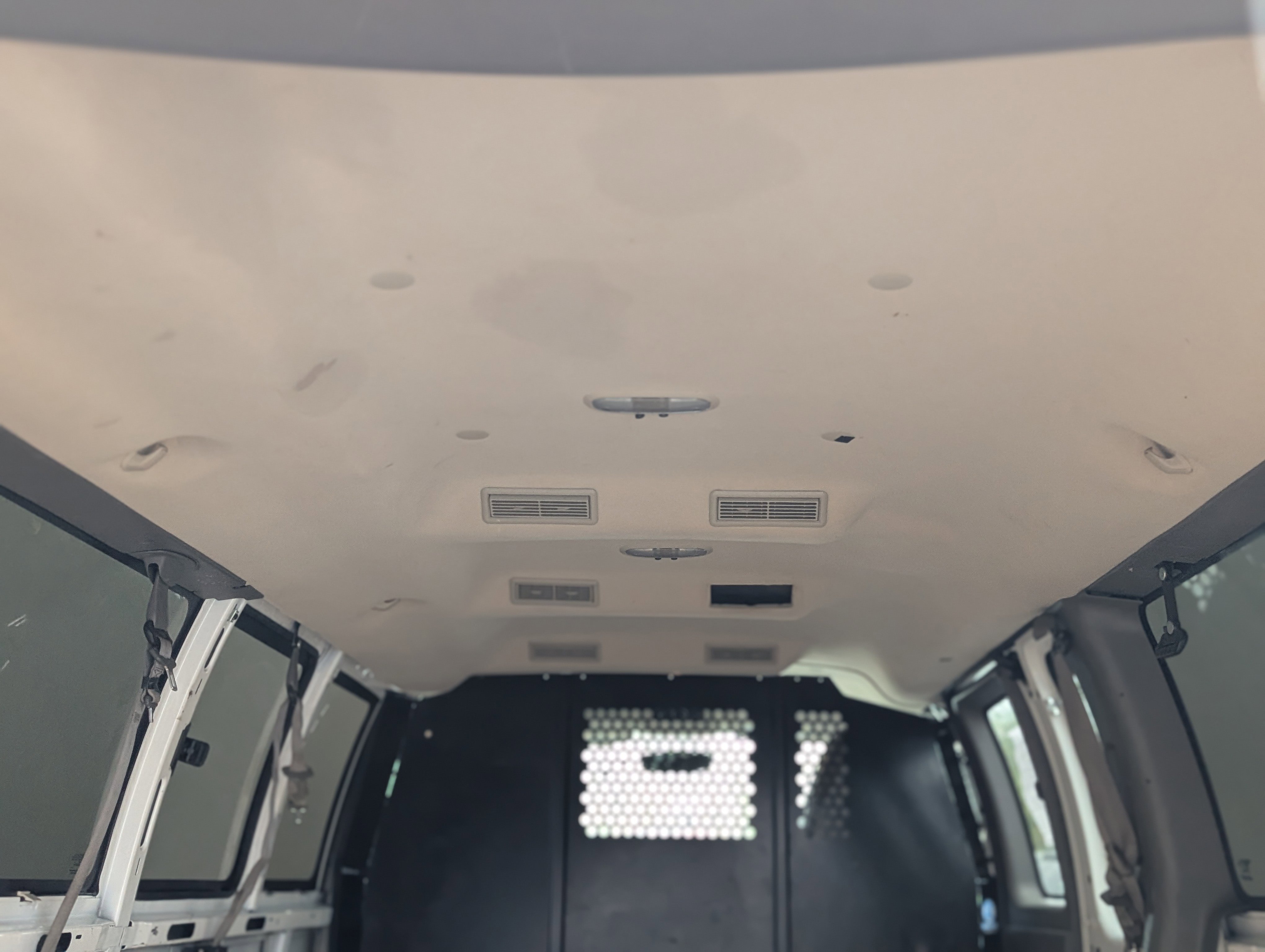 Used 2015 Chevrolet Express 3500 LT w/ LT Preferred Equipment Group image 33