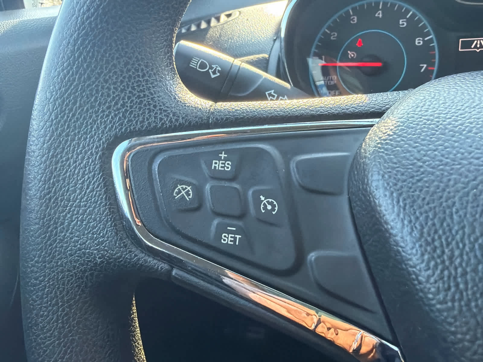 Used 2017 Chevrolet Cruze LT image 22