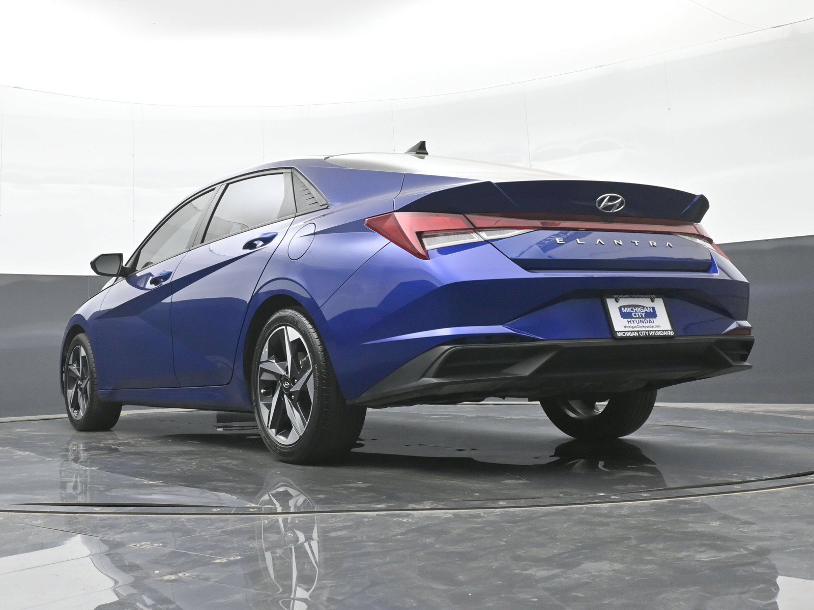 Used 2023 Hyundai Elantra SEL w/ Convenience Package FWD image 37