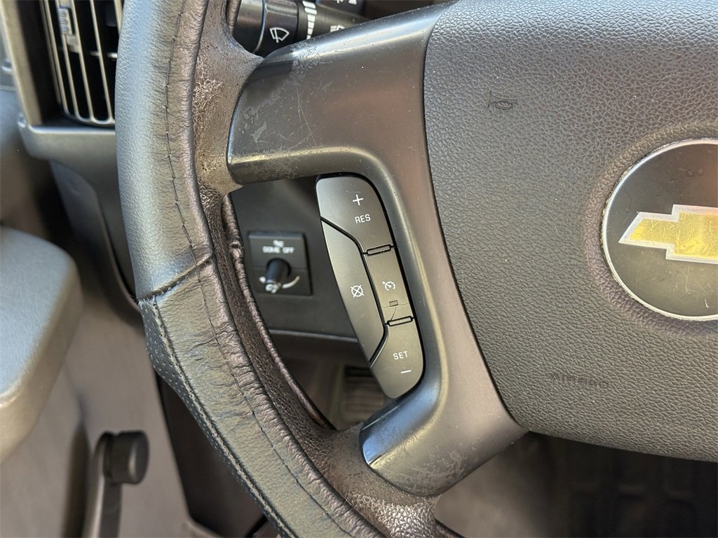 Used 2014 Chevrolet Express 4500 Base w/ Shuttle Bus Package image 16