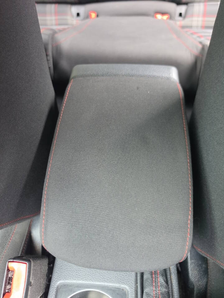 Used 2016 Volkswagen GTI S FWD image 51