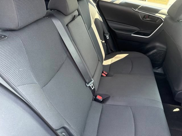 Used 2024 Toyota RAV4 LE AWD/4WD image 18
